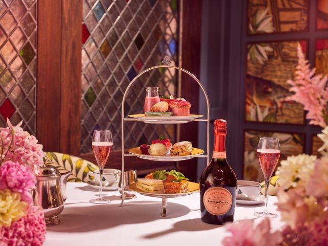🍰 NEW Summer Afternoon Tea @TheIvyLeeds for National Afternoon Tea Week ☕ with @champagnelaurentperrier

If you’re looking for a mid-afternoon indulgence, look no further than The Ivy Victoria Quarter’s new Laurent Perrier Summer Afternoon Tea, available from 3pm – 4:45pm during National Afternoon Tea Week, August 8-14, 2022.

The quintessentially British restaurant has partnered with Laurent Perrier to offer a glass of Rosé Champagne with its afternoon tea experience, which includes a delicious array of sandwiches, including Ivy Cure smoked salmon and cream cheese fingers, grilled chicken and truffle mayonnaise brioche and pickled cucumber, courgette and basil double decker rolls. Freshly baked fruit scones are served with clotted cream, fresh strawberries and strawberry preserve, while the sweets include a chocolate plant pot, madeleine cake with lemon curd, red velvet raspberry cake and a strawberry milkshake, all accompanied by a choice of teas, infusions or coffees.

Summer Afternoon Tea starts from £28.95 per person, or £37.95 per person with a glass of Laurent Perrier Rosé Champagne, is available to enjoy in The Ivy Victoria Quarter’s luscious surroundings seven days a week and served between 3:00 - 4:45pm. Book your experience or purchase an Afternoon Tea gift voucher for a loved one at www.theivyleeds.com.