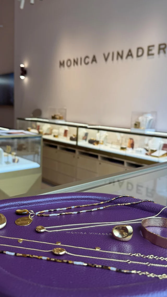 Summer is golden! ☀️

@monicavinader has the most perfect pieces for your beach holidays this summer, from pearls to beaded bracelets and gold bangles!

Which is your favourite piece? 🐚