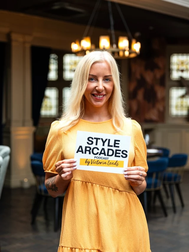 Meet our second guest for episode 5 of @stylearcadespodcast alongside @thecutandcraft …

Linz from @_lifeinleeds !✨

Linz is well known in the Leeds food scene and runs the platform @_lifeinleeds . Her passion lies in championing the city’s restaurants and helping viewers discover hidden gems!

⏱️ Watch on the 11th August as she joins @michelleeagletonofficial and Oscar, Co-Founder of @thecutandcraft to discuss fine dining, behind the scenes of content creation and balancing that work-life balance. 

Follow @stylearcadespodcast to stay updated on the episode launch!