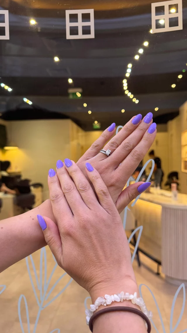 Fall into feel-good with a self care day at @townhouse ✨

There’s no better treat than a fresh set of nails, and Townhouse in Victoria Gate is the best place to go!

Thank us later💅🏻