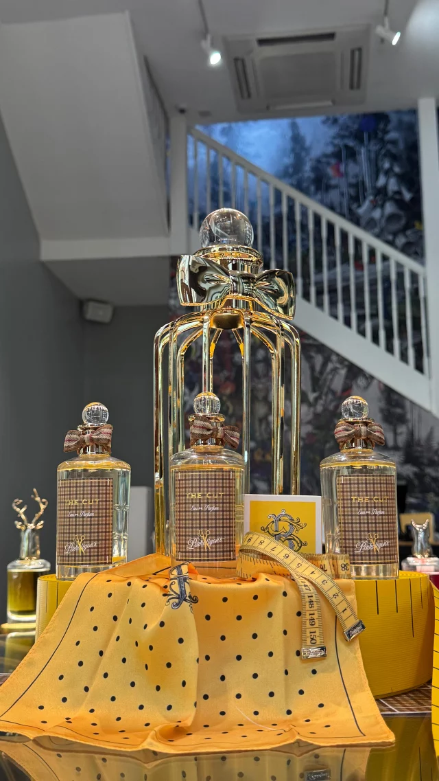 Introducing your new favourite perfume… The Cut 🎩

@penhaligons have wowed us once again with a new perfectly fitted fragrance inspired by Savile Row, tailored with mint, cypress and fir balsam. 

Discover this cutting-edge fragrance in-store today✨