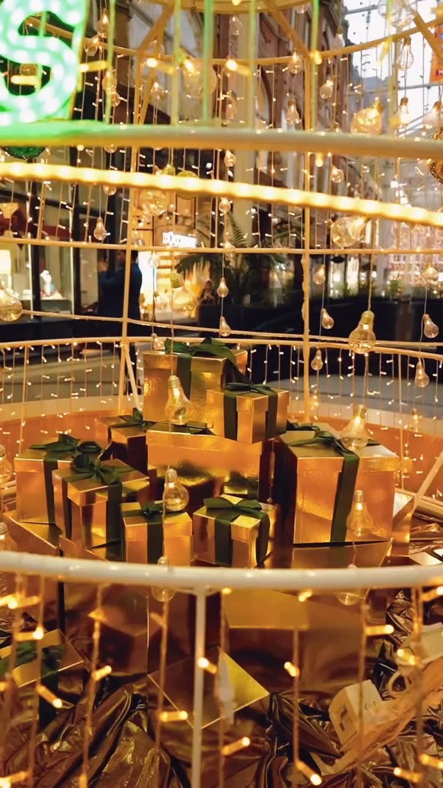 🎄Something magical is stirring at Victoria Leeds…

Two curious characters have wandered in from a world we’ve not yet seen!🫎🐾 
Exploring, shopping and discovering the sparkle of the season.

Discover the magic of Your Christmas Stories Told with love from Victoria Leeds… coming soon! ✨

#YourChristmasStoriesTold