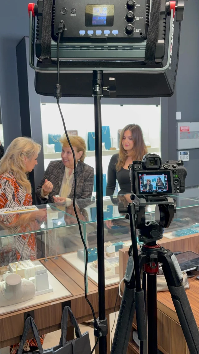 Self belief and strategy = success ✨

@kirstyraynor gives us some key advice for women who may feel stuck in life. 
Watch the full episode of @stylearcadespodcast with @dinnyhalljewellery and @michelleeagletonofficial on YouTube, Spotify, Apple or Amazon through the link in our bio or by searching ‘Style Arcades Podcast’